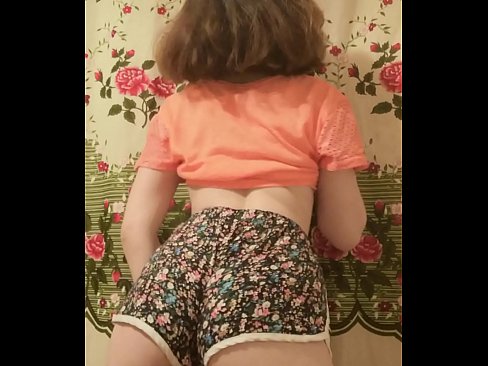 ❤️ Sexy matashin jariri yana cire guntun wando a kyamara Labaran batsa ﹏